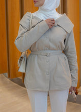 Load image into Gallery viewer, The Lapel Jacket