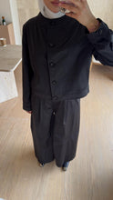 Load image into Gallery viewer, The Atelier Cropped Blazer