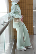 Load image into Gallery viewer, Cloud Mode Set