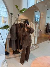 Load image into Gallery viewer, Silky Cropped Trench Set