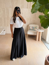 Load image into Gallery viewer, The Pleat Pants