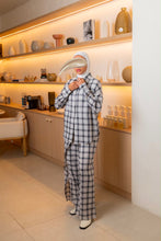 Load image into Gallery viewer, Plaid Wrap Set