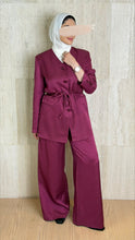 Load image into Gallery viewer, Silk Linen Collarless Suit