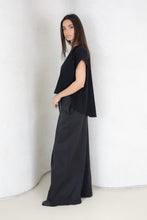 Load image into Gallery viewer, The Front Pleat Pants
