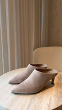 Load image into Gallery viewer, Alexa Suede Mules
