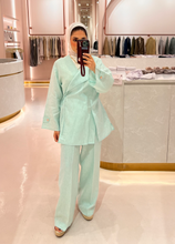 Load image into Gallery viewer, Linen Set Tiffany
