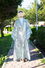 Load image into Gallery viewer, Trellis Kaftan
