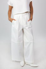 Load image into Gallery viewer, The Barrel Pants

