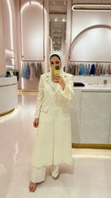 Load image into Gallery viewer, Ivory Sequin Sleeve Long Blazer
