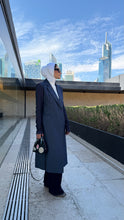 Load image into Gallery viewer, LIMITED Ribbed Sleeve Longline Blazer
