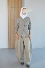 Load image into Gallery viewer, Milo Belted Shirt
