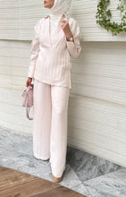 Load image into Gallery viewer, The Belted Resort Set
