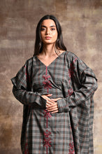 Load image into Gallery viewer, Plaid Kaftan
