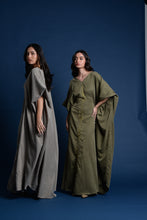 Load image into Gallery viewer, Suede Sadu Kaftan - Long Sleeve
