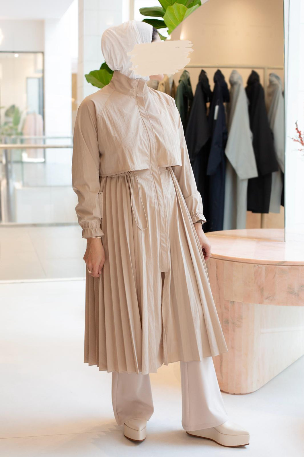 Plissé Trench
