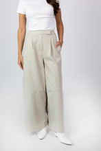 Load image into Gallery viewer, The Barrel Pants
