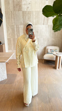 Load image into Gallery viewer, Coastal Stripe Set
