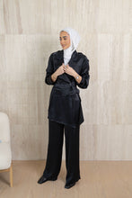 Load image into Gallery viewer, Silky Cropped Trench Set
