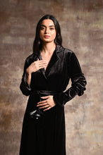 Load image into Gallery viewer, Buttoned Velvet Dress
