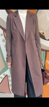 Load image into Gallery viewer, LIMITED Ribbed Sleeve Longline Blazer

