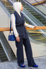 Load image into Gallery viewer, Linen Vest Set with Leather Cord Belt
