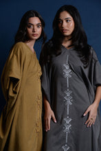 Load image into Gallery viewer, Suede Sadu Kaftan - Long Sleeve
