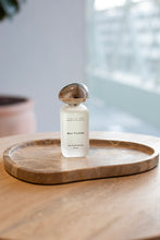 Load image into Gallery viewer, Musc Poudrée Extrait de Parfum

