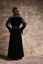 Load image into Gallery viewer, Buttoned Velvet Dress
