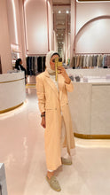 Load image into Gallery viewer, Peach Long Linen Blazer

