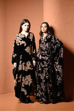 Load image into Gallery viewer, Camellia Flowing Kaftan
