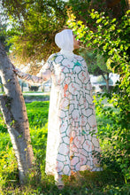 Load image into Gallery viewer, Birds Tapered Sleeve Dress
