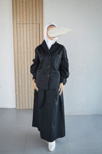 Load image into Gallery viewer, Frankie High-collar Shirt

