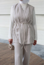 Load image into Gallery viewer, Linen Vest Set with Leather Cord Belt
