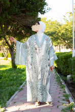 Load image into Gallery viewer, Trellis Kaftan
