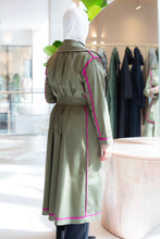 Load image into Gallery viewer, Olive &amp; Fuscia Trim Reversible Trench
