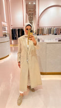 Load image into Gallery viewer, Champagne Long Linen Blazer
