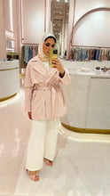 Load image into Gallery viewer, Pink Flower Jacket
