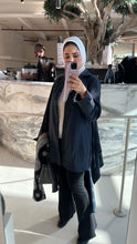 Load image into Gallery viewer, Tartan Blazer
