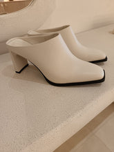 Load image into Gallery viewer, Heeled Mules
