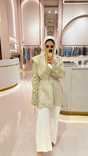 Load image into Gallery viewer, Sequin Sleeve Jacket
