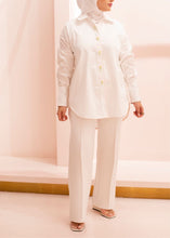Load image into Gallery viewer, Flower Button Shirt
