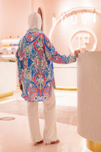 Load image into Gallery viewer, Blue Print Silk Shirt
