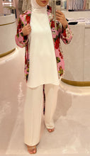 Load image into Gallery viewer, Satin Highneck Sleeveless Blouse

