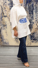 Load image into Gallery viewer, Linen Shirt with Vintage Belt
