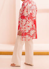 Load image into Gallery viewer, Coral Print Silk Shirt
