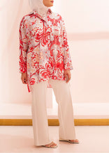 Load image into Gallery viewer, Coral Print Silk Shirt
