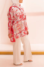 Load image into Gallery viewer, Coral Print Silk Shirt
