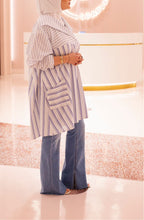 Load image into Gallery viewer, Silver Thread Tunic 1
