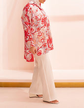 Load image into Gallery viewer, Coral Print Silk Shirt
