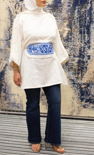 Load image into Gallery viewer, Linen Shirt with Vintage Belt
